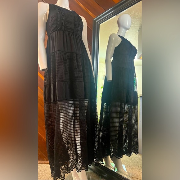 Maxi dress - Picture 1 of 3